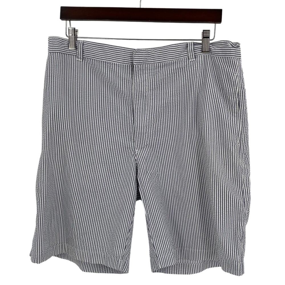 Grey white striped seersucker golf shorts Greg Norman mens 36